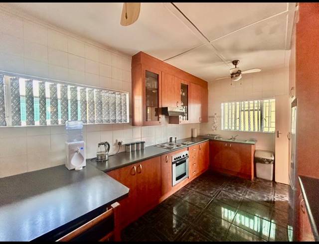 3 BEDROOM HOUSE FOR SALE IN VANDERBIJLPARK CW 4